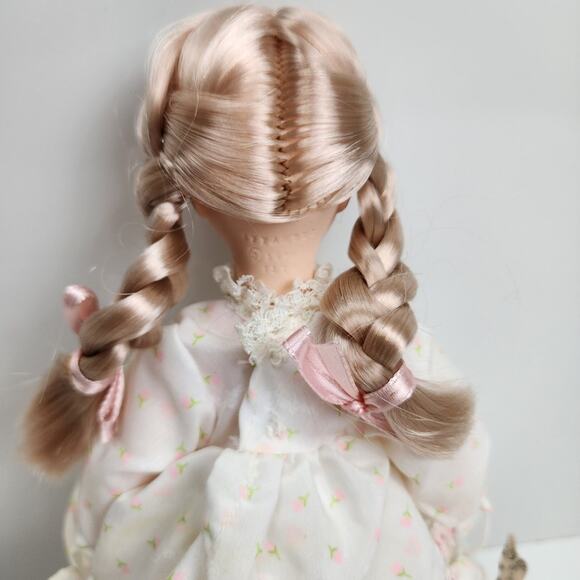 Effanbee MARY HAD A LITTLE LAMB Doll 11" 1983 w/ Lamb Cut-Out Hard Plastic Doll - Picture 5 of 13